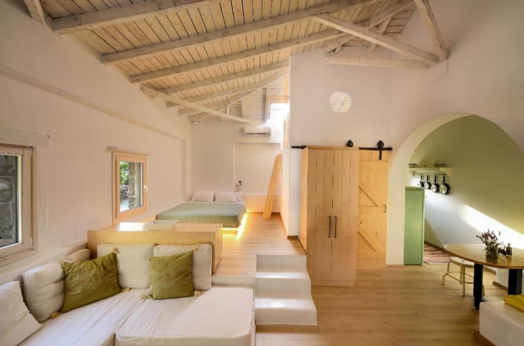 Вилла Kladi House Renovated 2023 Никити Экстерьер фото